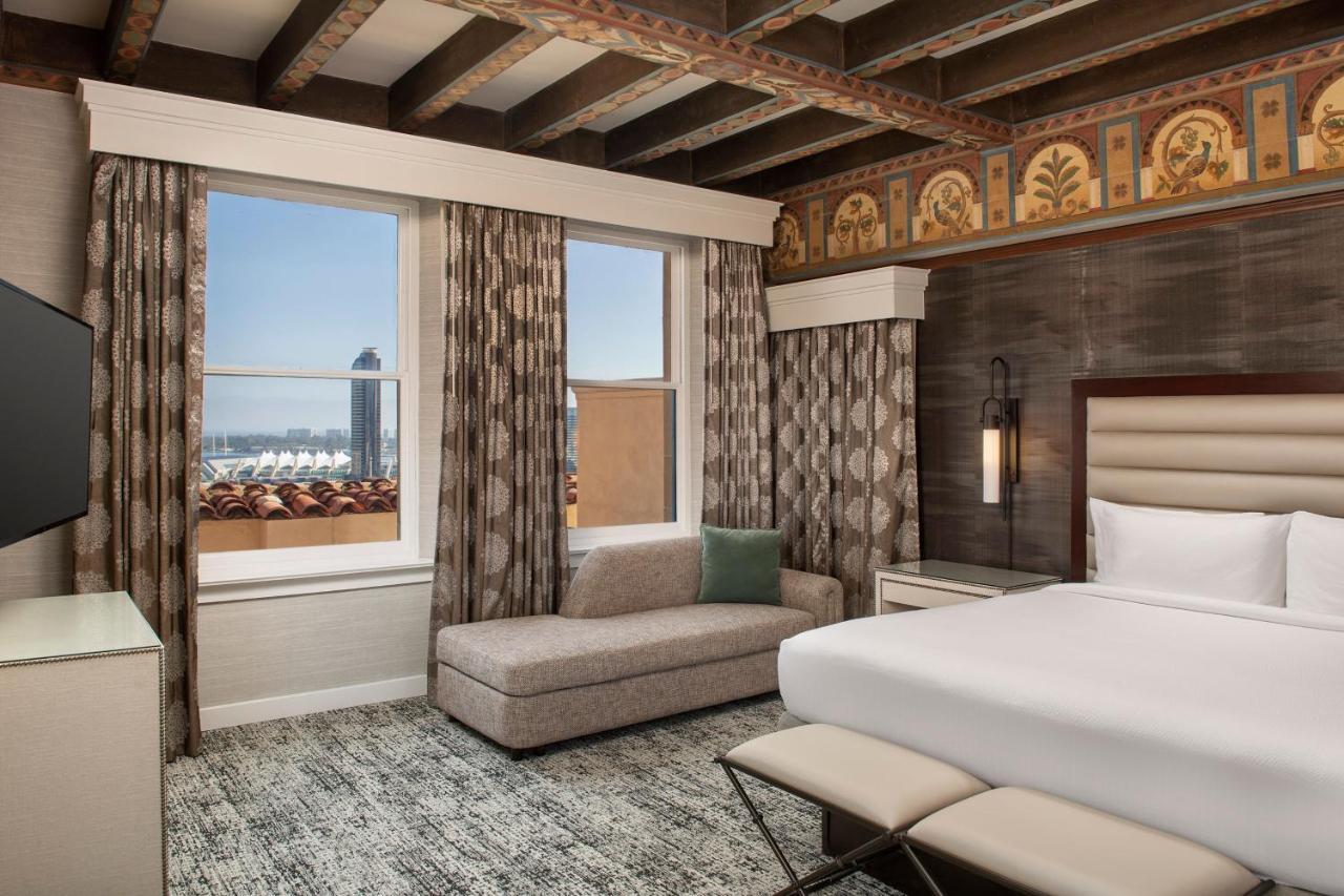 Courtyard By Marriott San Diego Downtown Ngoại thất bức ảnh